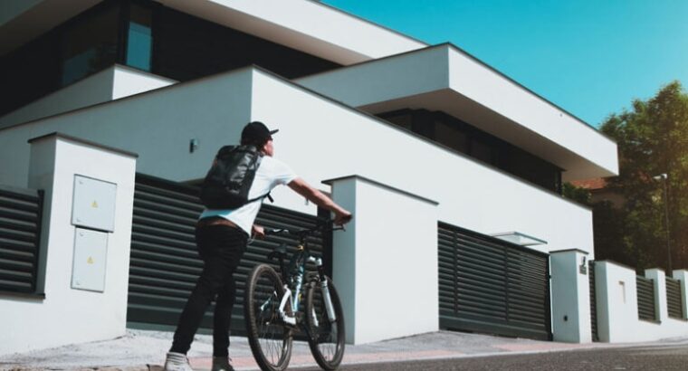 Ultra Modern Penthouse with Stunning C...